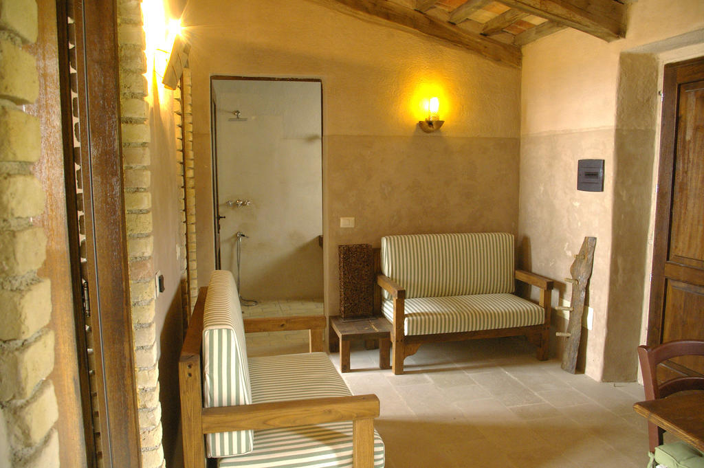 B&B Casale Di Poggioferro 스칸사노 객실 사진